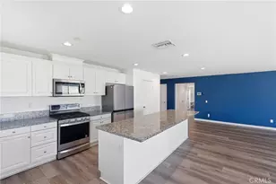 570 Farmstead, Hemet, CA 92543 - Photo 11