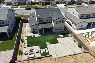 15890 Butterfly Dr, Fontana, CA 92336 - Photo 41