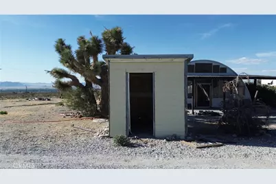 7535 Camp Rock Road, Lucerne Valley, CA 92356 - Photo 9