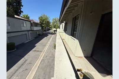 586 N Orange Grove, Pasadena, CA 91103 - Photo 27