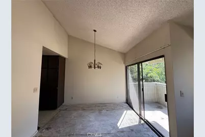 586 N Orange Grove, Pasadena, CA 91103 - Photo 23