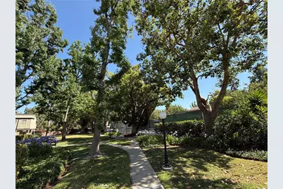 586 N Orange Grove, Pasadena, CA 91103 - Photo 9