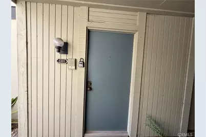 586 N Orange Grove, Pasadena, CA 91103 - Photo 17
