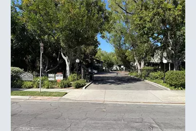 586 N Orange Grove, Pasadena, CA 91103 - Photo 43