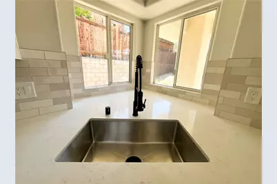 10646 Sunset, Desert Hot Springs, CA 92240 - Photo 11
