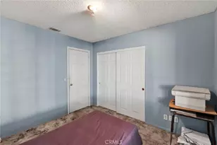 13423 Palm, Hesperia, CA 92344 - Photo 19