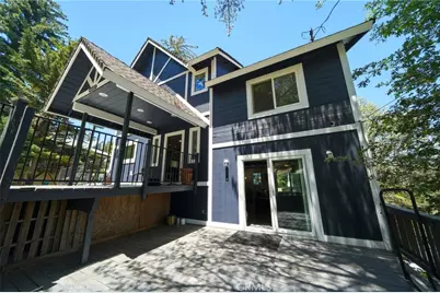 26210 Circle Drive, Lake Arrowhead, CA 92352 - Photo 3