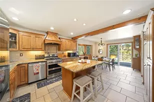 26210 Circle Dr, Lake Arrowhead, CA 92352 - Photo 11