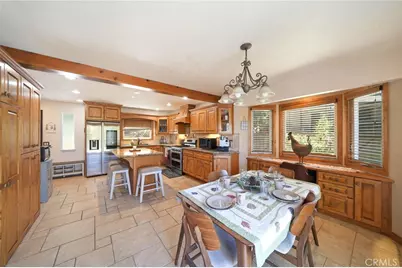 26210 Circle Drive, Lake Arrowhead, CA 92352 - Photo 15