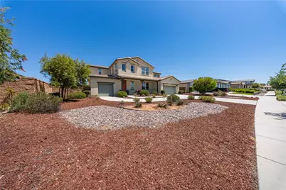 13862 Mardi Gras, Riverside, CA 92503 - Photo 5
