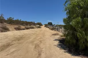 41251 Rope Rd, Hemet, CA 92544 - Photo 31