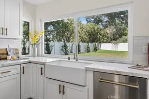 1070 S Road Runner, Anaheim, CA 92807 - Photo 23