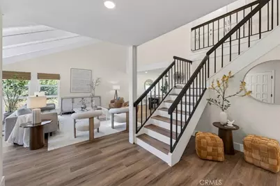 1070 S Road Runner, Anaheim, CA 92807 - Photo 9