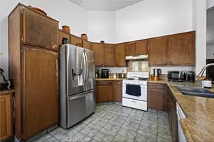 11928 Caballero, Fontana, CA 92337 - Photo 17