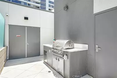 645 W 9th Street #314, Los Angeles, CA 90015 - Photo 19
