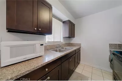 2025 Las Vegas Avenue #3, Pomona, CA 91767 - Photo 11