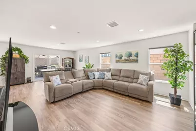 13759 Asprey St, Victorville, CA 92392 - Photo 11
