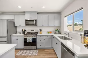 13759 Asprey St, Victorville, CA 92392 - Photo 21