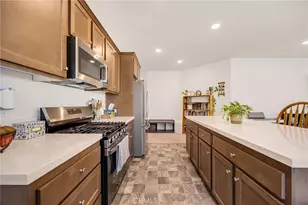 33202 Dreycott Way, Lake Elsinore, CA 92530 - Photo 11