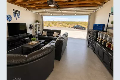 11796 Begonia, Adelanto, CA 92301 - Photo 11