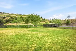 11767 Trailwood Ct, Corona, CA 92883 - Photo 57