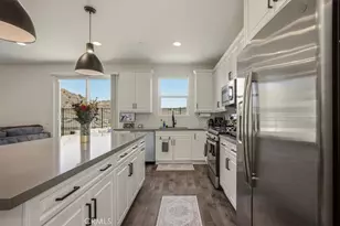 11767 Trailwood Ct, Corona, CA 92883 - Photo 15