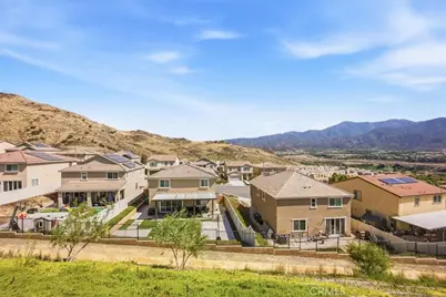 11767 Trailwood Court, Corona, CA 92883 - Photo 55