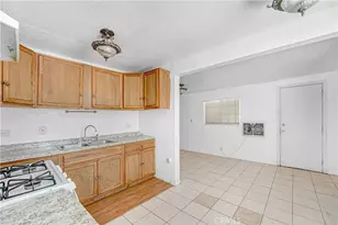 2734 Desert, Rosamond, CA 93560 - Photo 17