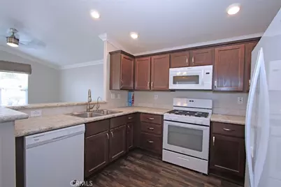 1425 2nd Ave #140, Chula Vista, CA 91911 - Photo 3
