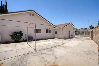 2056 N Coolcrest Avenue, Upland, CA 91784 - Photo 61