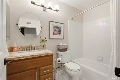 2056 N Coolcrest Avenue, Upland, CA 91784 - Photo 33