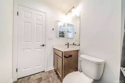 32813 Oakland, Winchester, CA 92596 - Photo 15