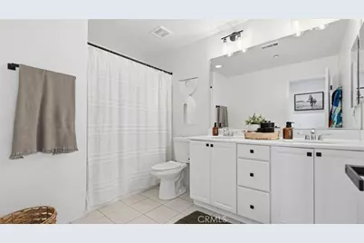 6067 Cone Peak, Fontana, CA 92336 - Photo 41