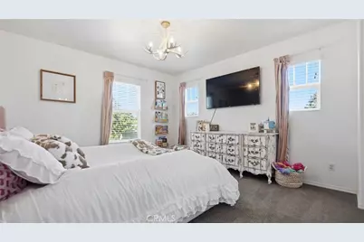 6067 Cone Peak, Fontana, CA 92336 - Photo 35