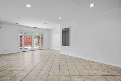 12005 Miranda, Valley Village, CA 91607 - Photo 7