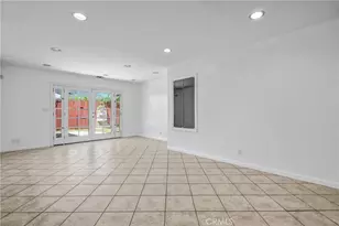 12005 Miranda, Valley Village, CA 91607 - Photo 7