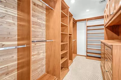 12005 Miranda, Valley Village, CA 91607 - Photo 9