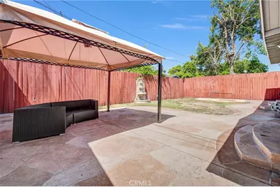 12005 Miranda, Valley Village, CA 91607 - Photo 21