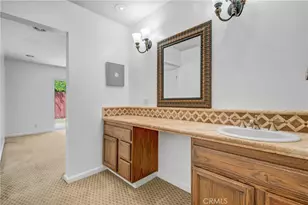 12005 Miranda, Valley Village, CA 91607 - Photo 11