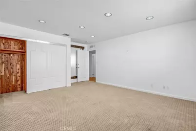 12005 Miranda, Valley Village, CA 91607 - Photo 13