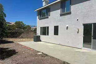 5784 Hacienda Way, Fontana, CA 92336 - Photo 25