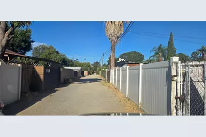 4379 Cover, Riverside, CA 92506 - Photo 21