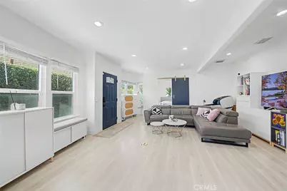 120 N Hobart Boulevard, Los Angeles, CA 90004 - Photo 7