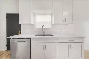 959 E 105th, Los Angeles, CA 90002 - Photo 11