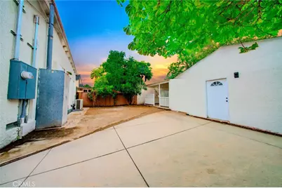 2549 Kansas, South Gate, CA 90280 - Photo 19
