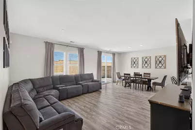 15826 Wyburn Lane, Victorville, CA 92394 - Photo 5