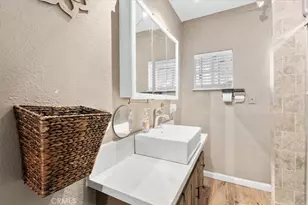 3974 5th St, Riverside, CA 92501 - Photo 23
