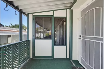 31244 Lakehills Road, Castaic, CA 91384 - Photo 5