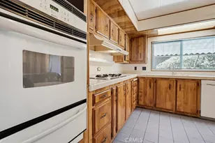 31244 Lakehills Rd, Castaic, CA 91384 - Photo 27