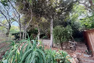 1616 Redcliff, Los Angeles, CA 90026 - Photo 31